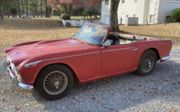 Triumph-TR4A-1966-Convertible-7