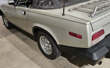 Triumph-TR8-1980-Convertible-3
