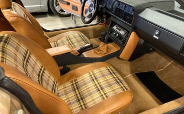 Triumph-TR8-1980-Convertible-5