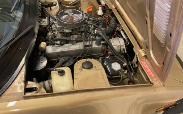 Triumph-TR8-1980-Convertible-7