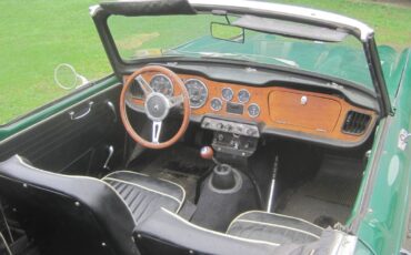Triumph-Tr4-1961-green-1