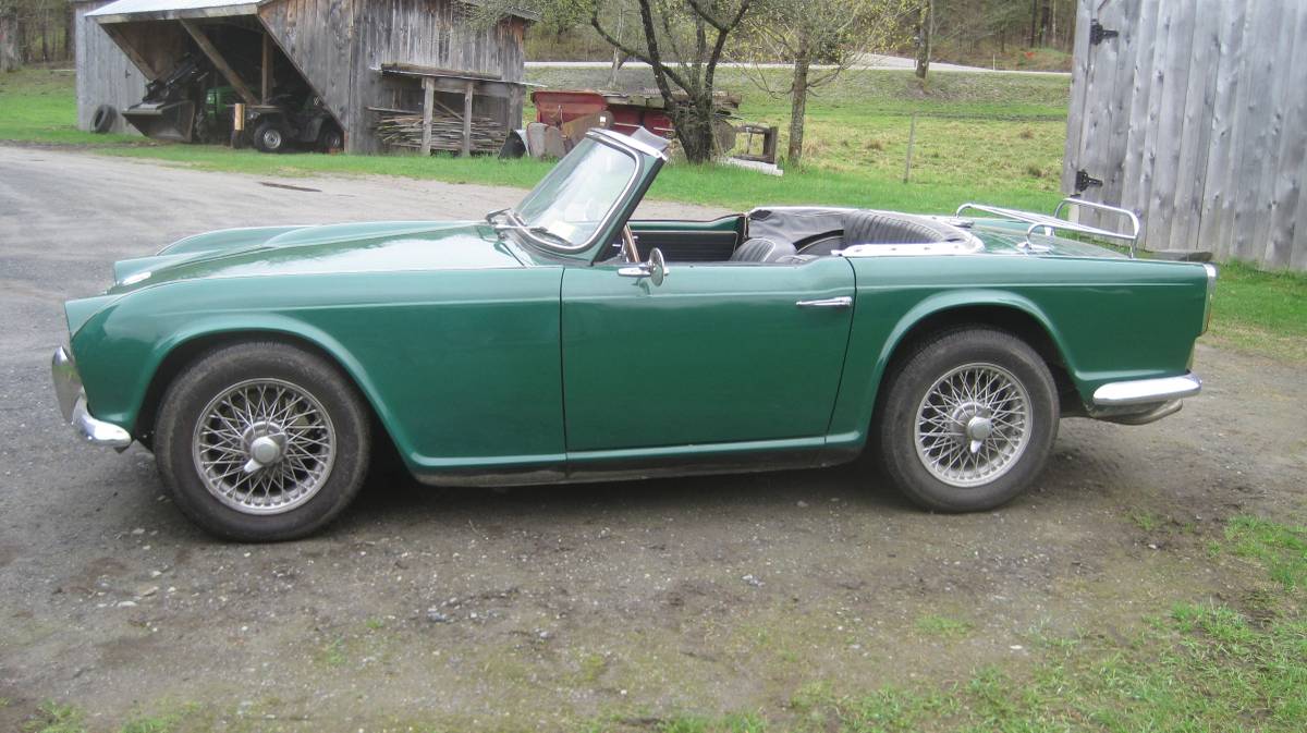 Triumph-Tr4-1961-green