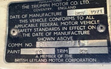 Triumph-Tr6-1972-white-6