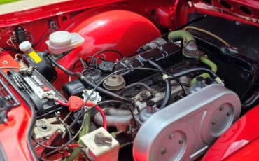 Triumph-Tr6-1974-20