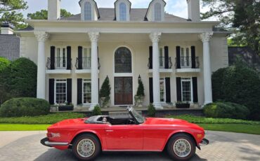 Triumph-Tr6-1974-7