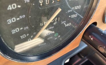 Triumph-Tr6-1974-green-3