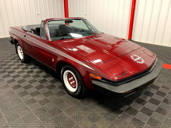 Triumph-Tr7-1979-6