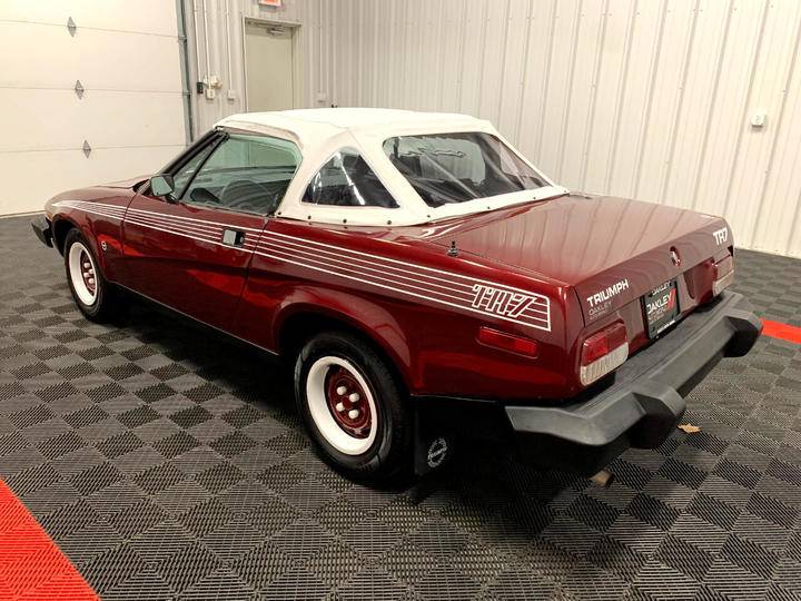 Triumph-Tr7-1979-9