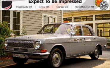 Volga-GAZ-M24-1976-Sedan