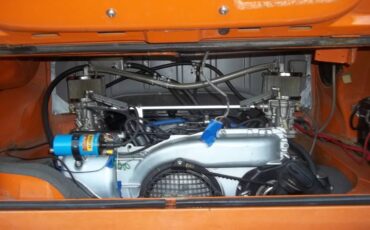 Volkswagen-1973-orange-2