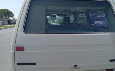 Volkswagen-81-vw-vanagon-westfalia-campert-1980-yellow-2
