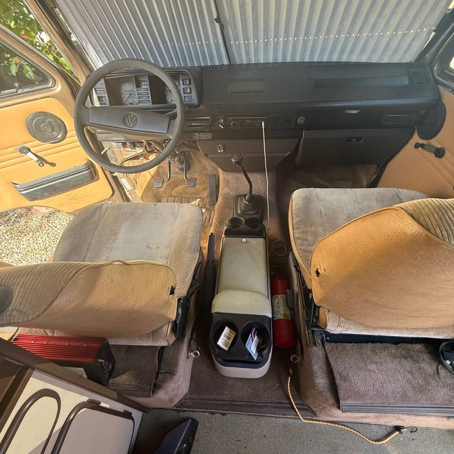 Volkswagen-86-vw-vanawagon-westfilia-1986-grey-17