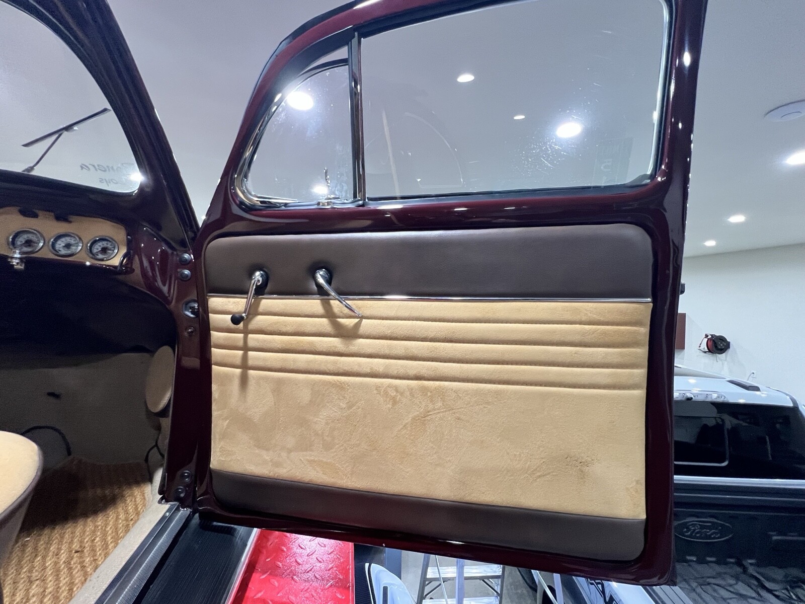 Volkswagen-Beetle-1956-10