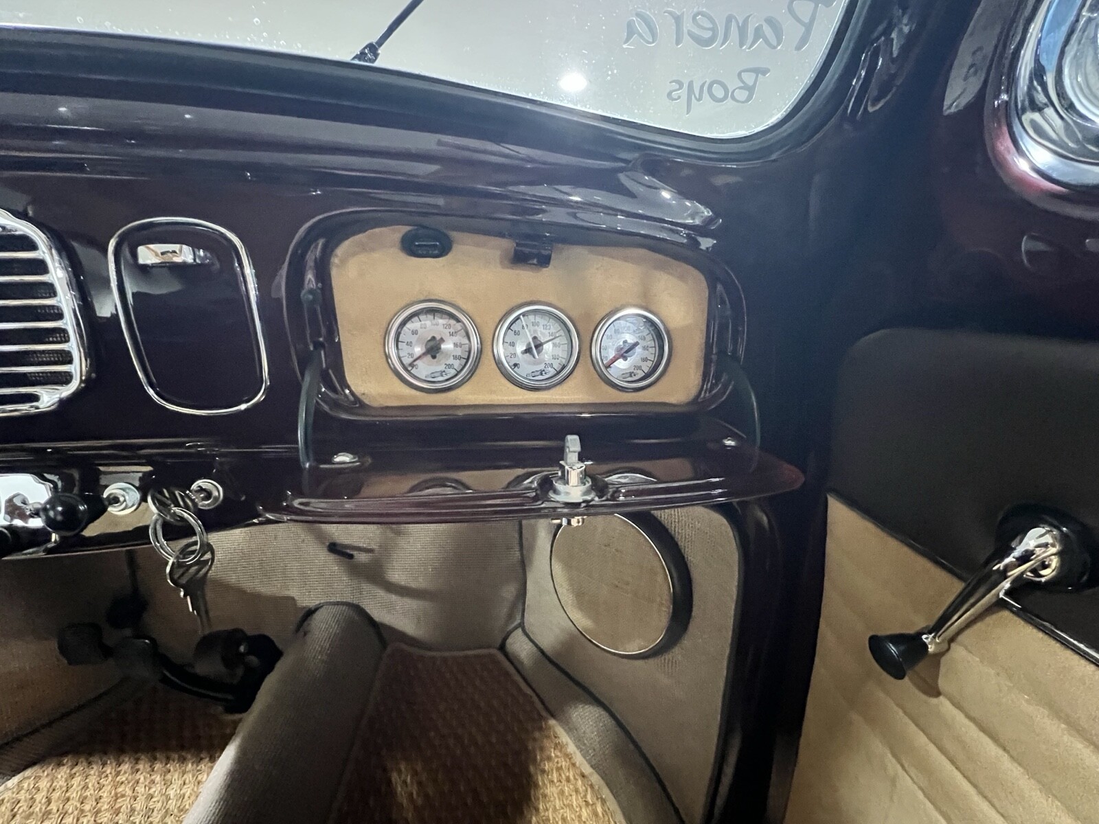 Volkswagen-Beetle-1956-12