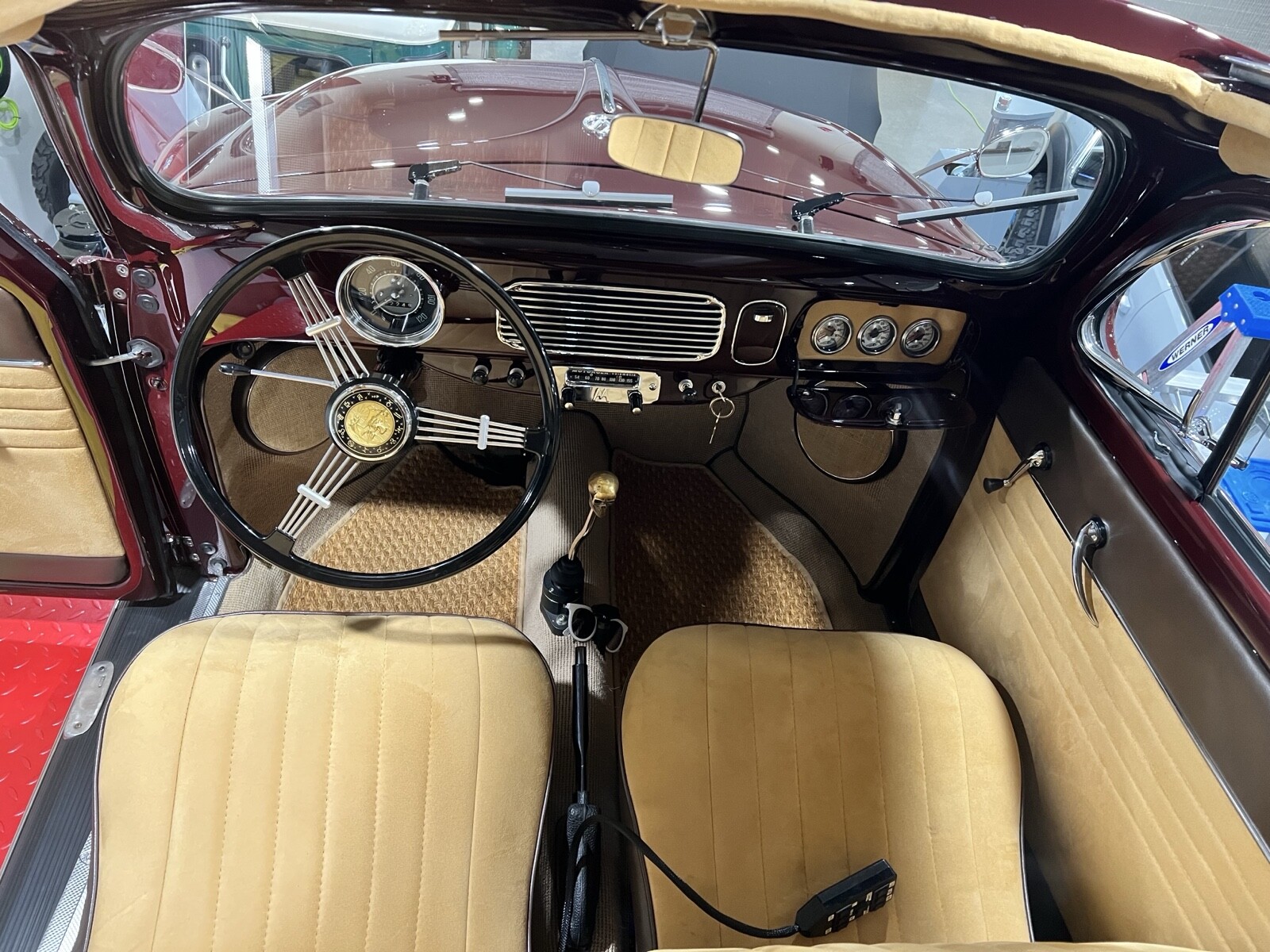 Volkswagen-Beetle-1956-13