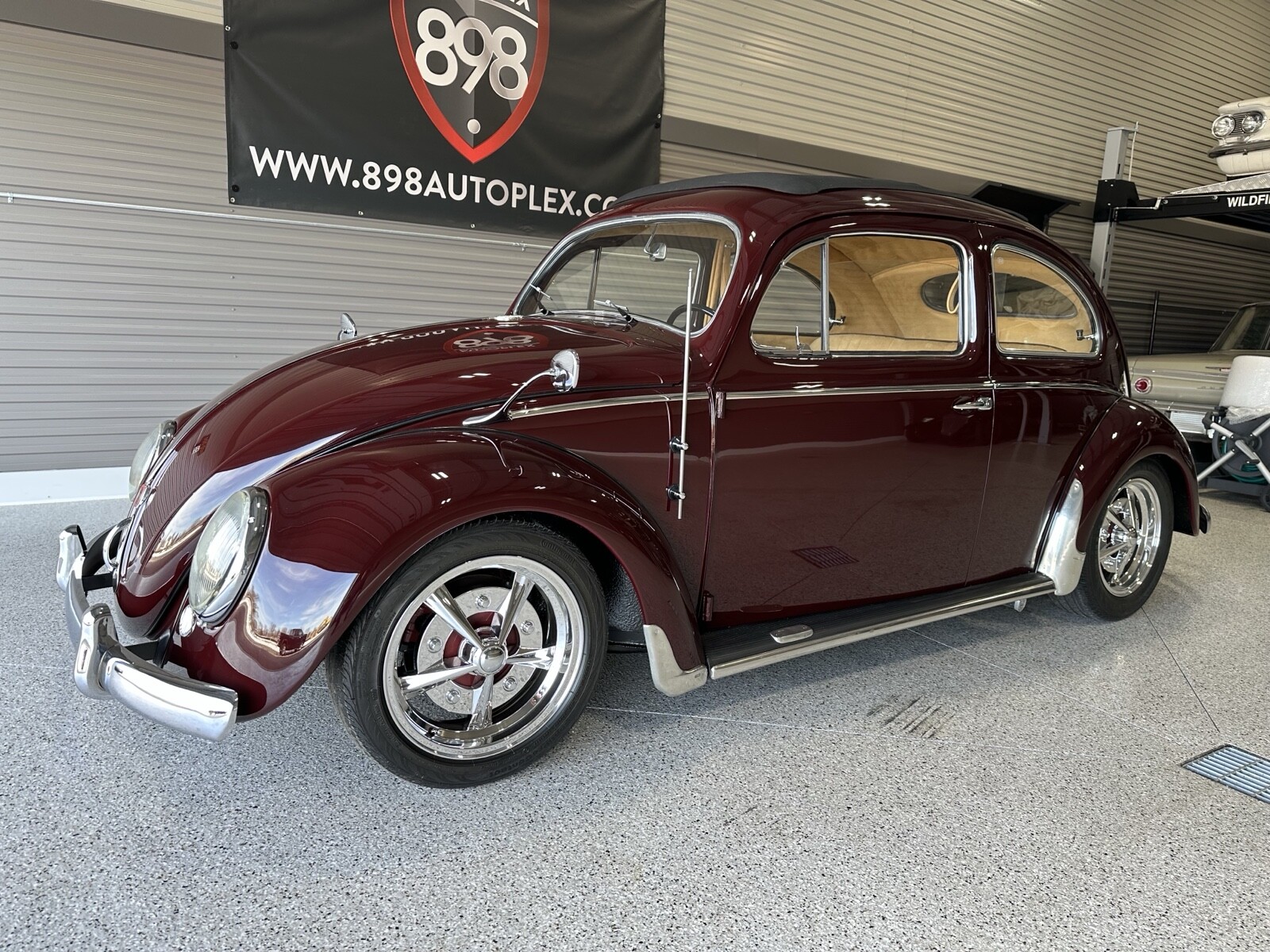 Volkswagen-Beetle-1956-5