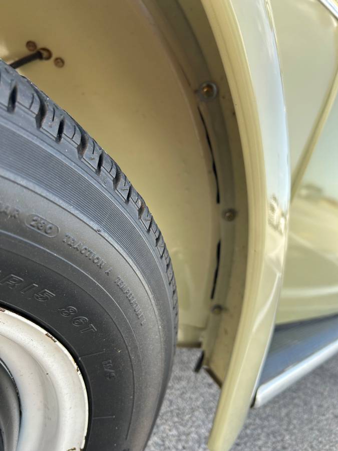Volkswagen-Beetle-1960-14
