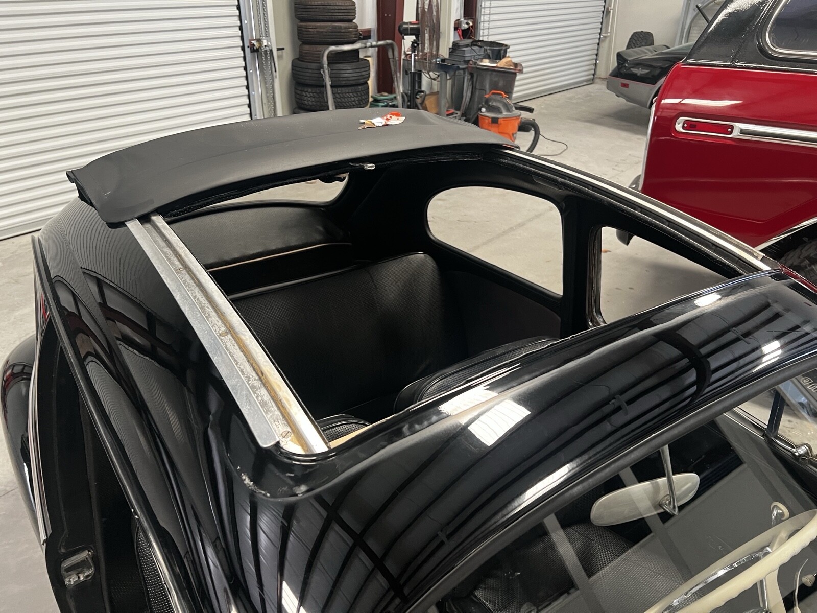 Volkswagen-Beetle-1960-Convertible-30