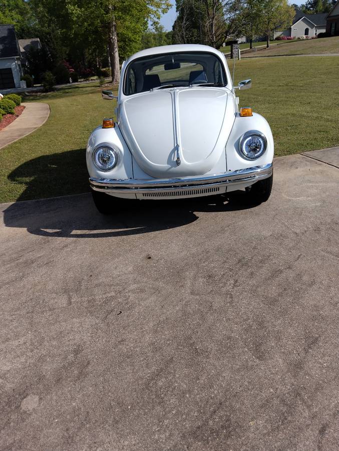 Volkswagen-Beetle-1971-white-1