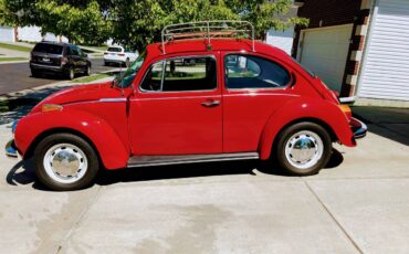 Volkswagen-Beetle-1973-red