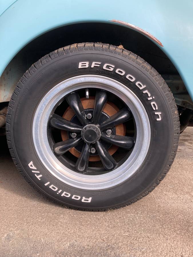 Volkswagen-Beetle-1974-blue-5