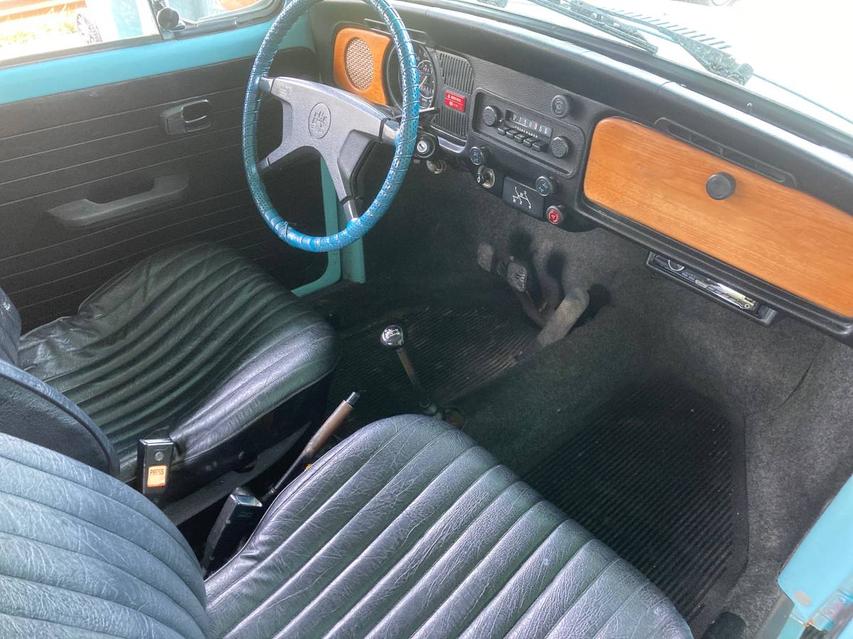 Volkswagen-Beetle-1974-blue-6