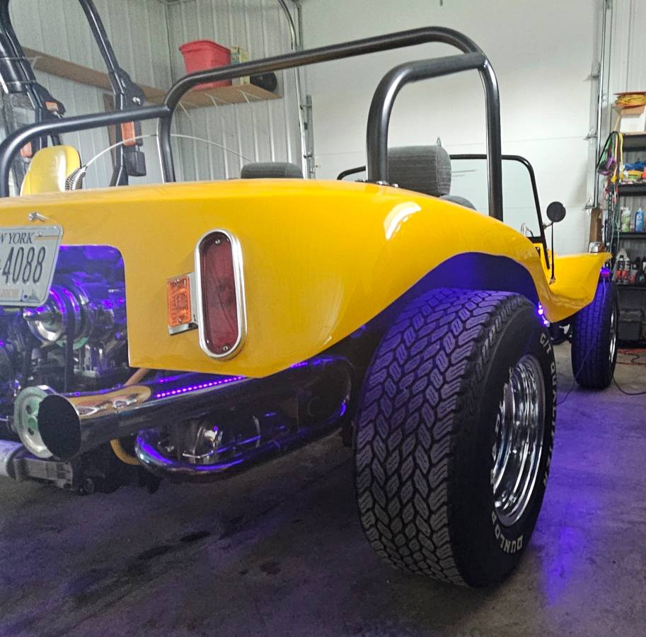 Volkswagen-Beetle-1974-yellow-7
