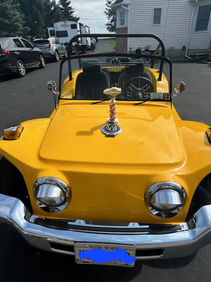 Volkswagen-Beetle-1974-yellow-8