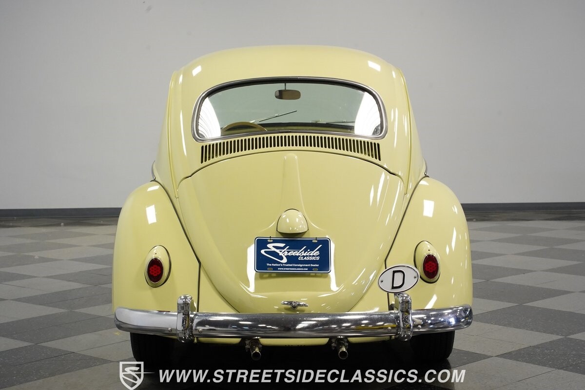 Volkswagen-Beetle-Classic-1960-Coupe-10