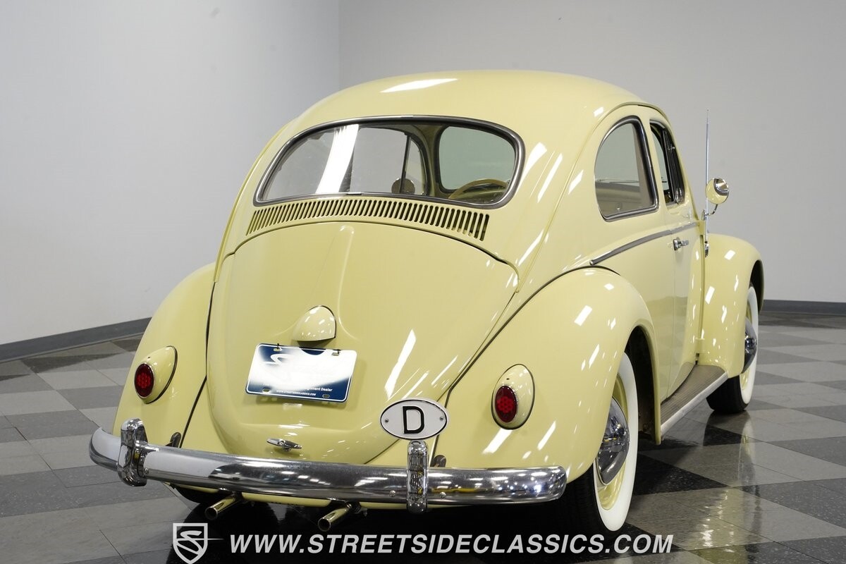 Volkswagen-Beetle-Classic-1960-Coupe-11