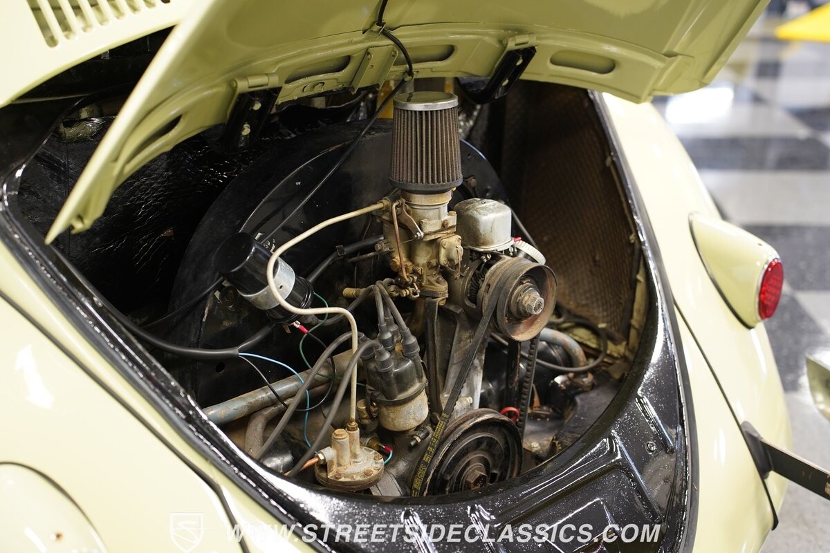 Volkswagen-Beetle-Classic-1960-Coupe-35
