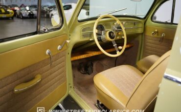 Volkswagen-Beetle-Classic-1960-Coupe-4