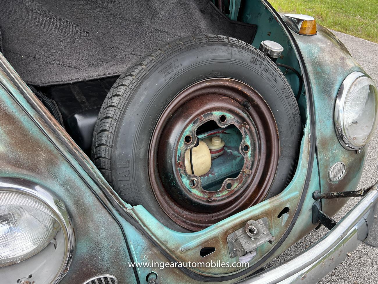 Volkswagen-Beetle-Classic-1962-convertible-14