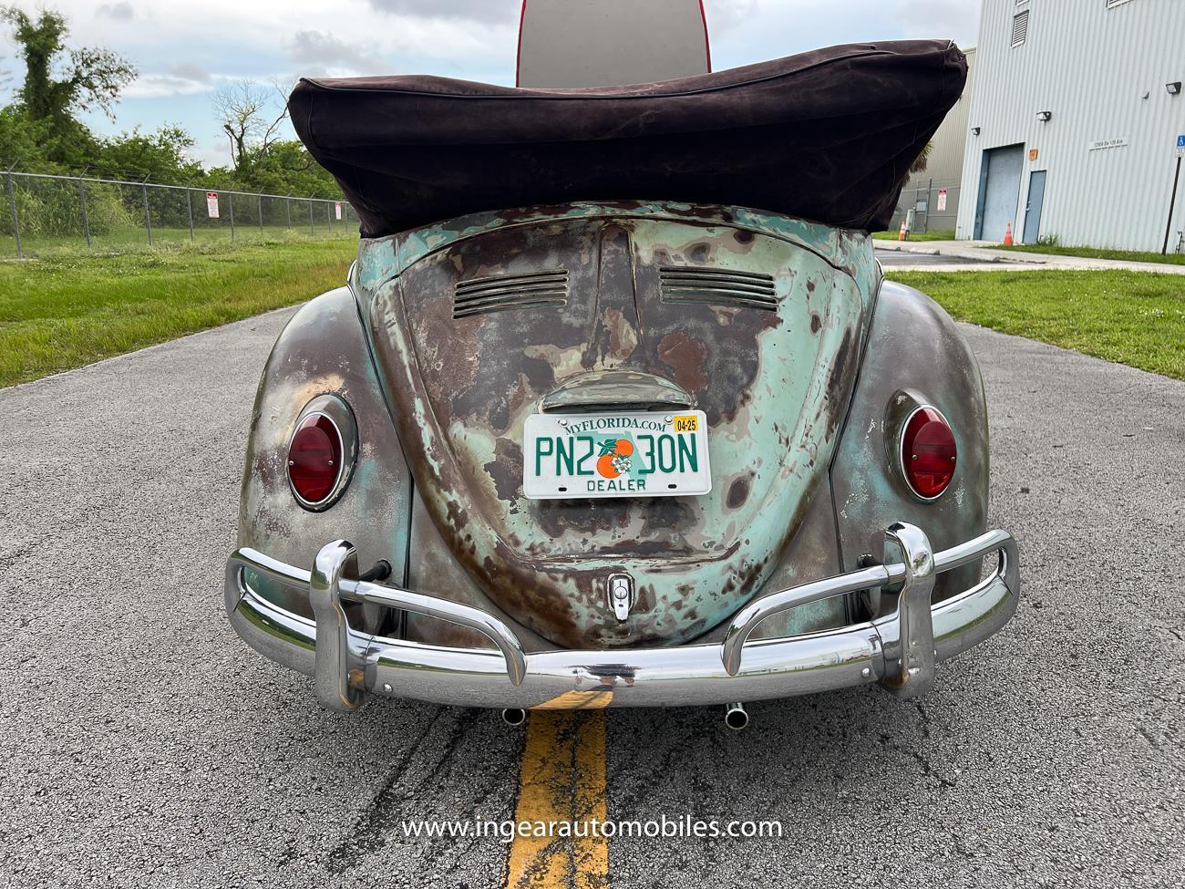 Volkswagen-Beetle-Classic-1962-convertible-21