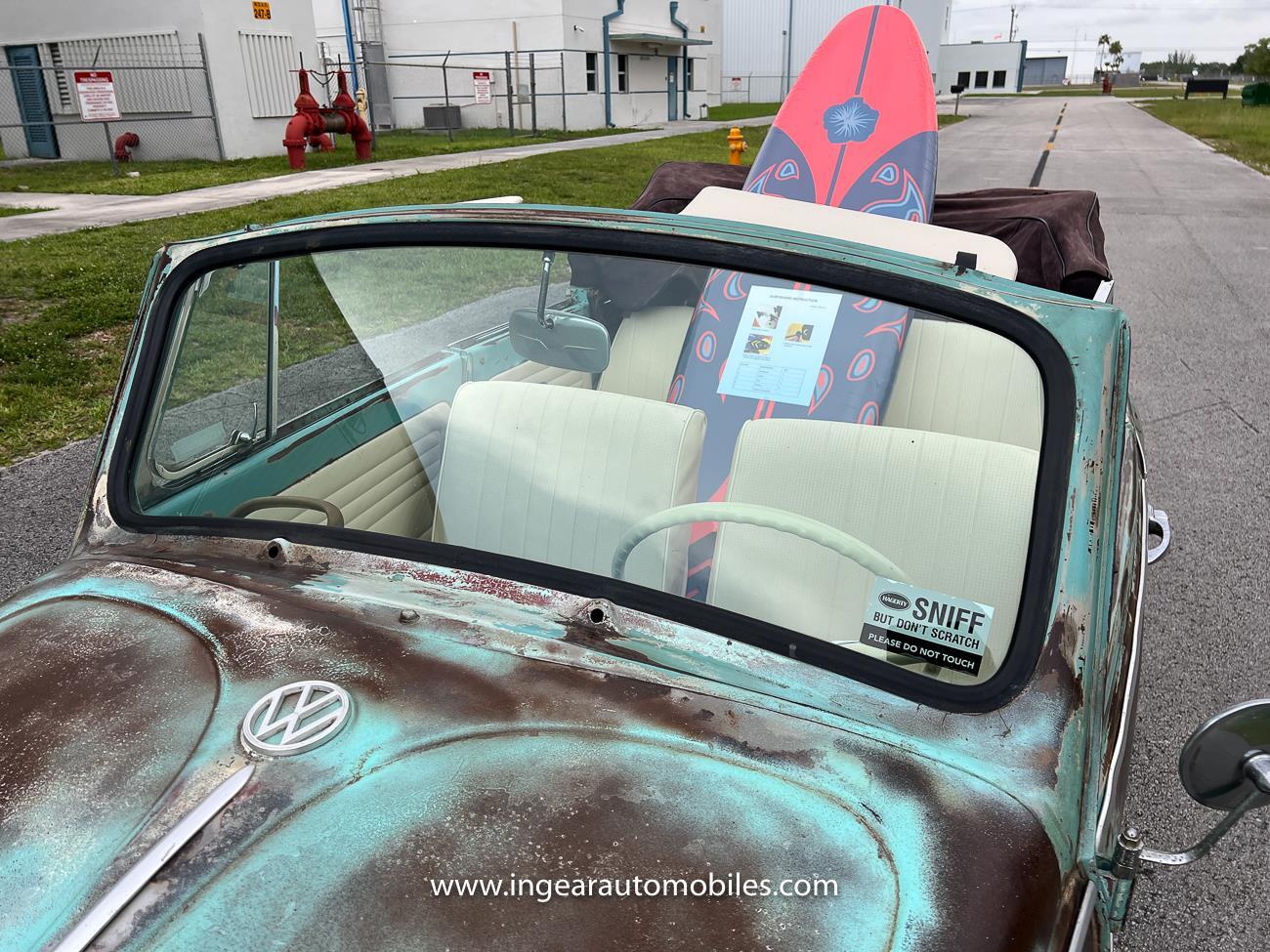 Volkswagen-Beetle-Classic-1962-convertible-25
