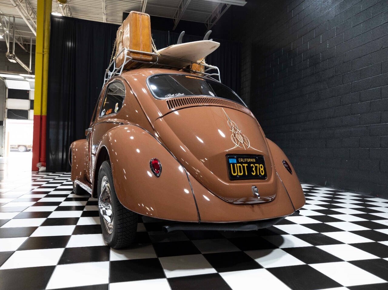 Volkswagen-Beetle-Classic-1967-Coupe-18