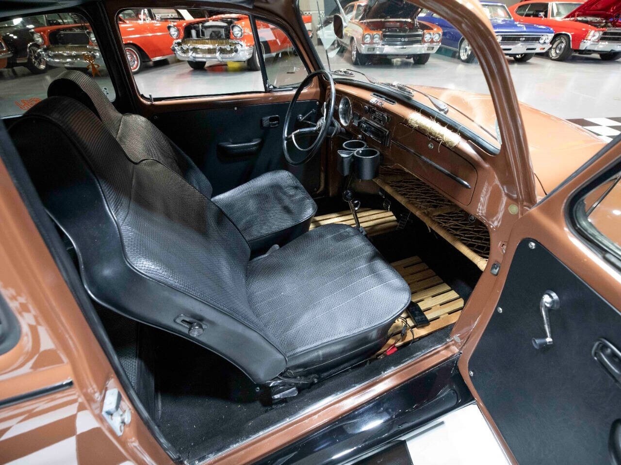 Volkswagen-Beetle-Classic-1967-Coupe-34