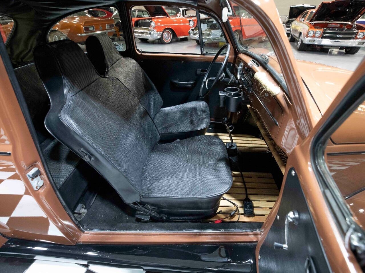 Volkswagen-Beetle-Classic-1967-Coupe-35