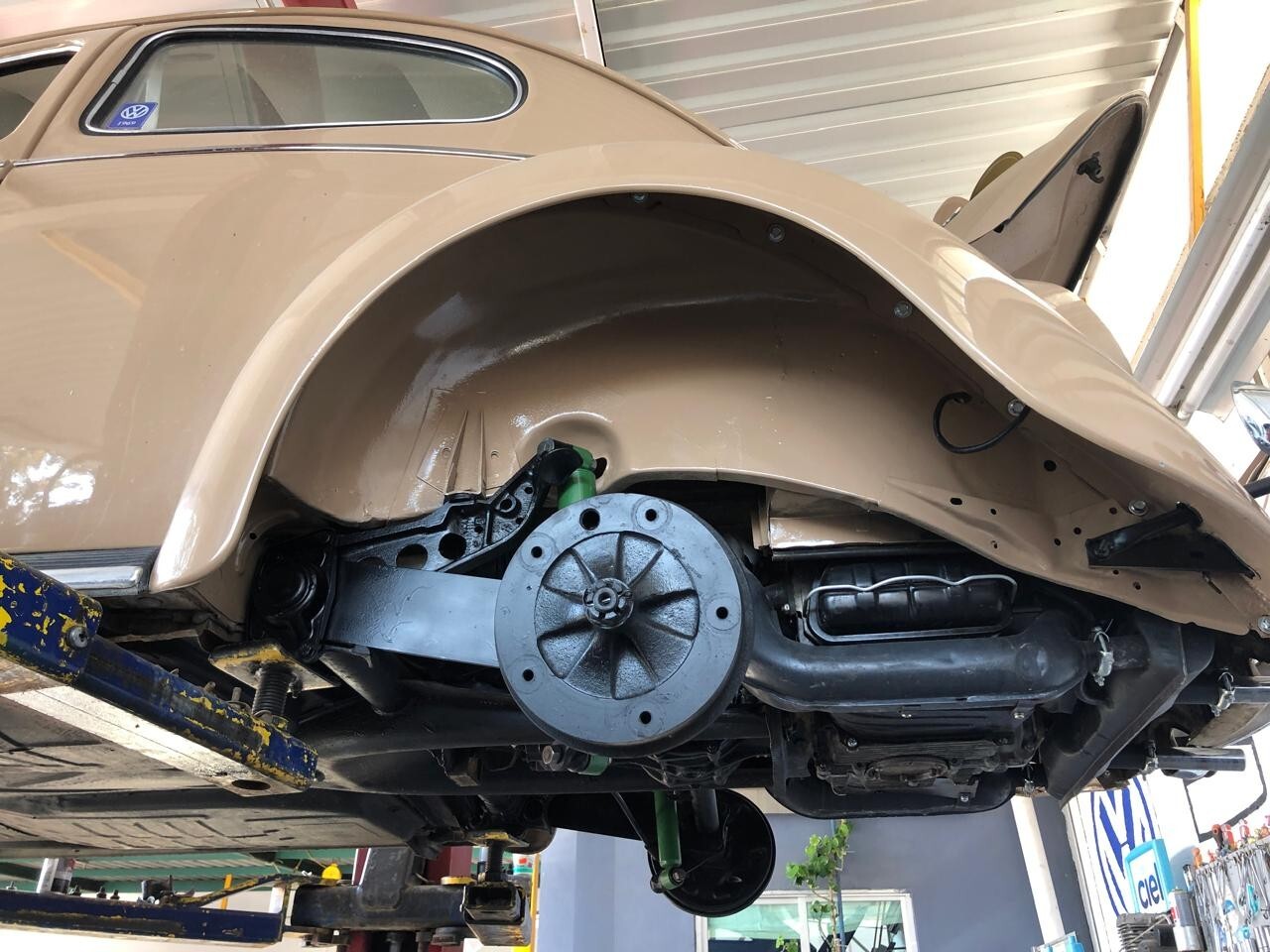 Volkswagen-Beetle-Classic-1969-Sedan-5