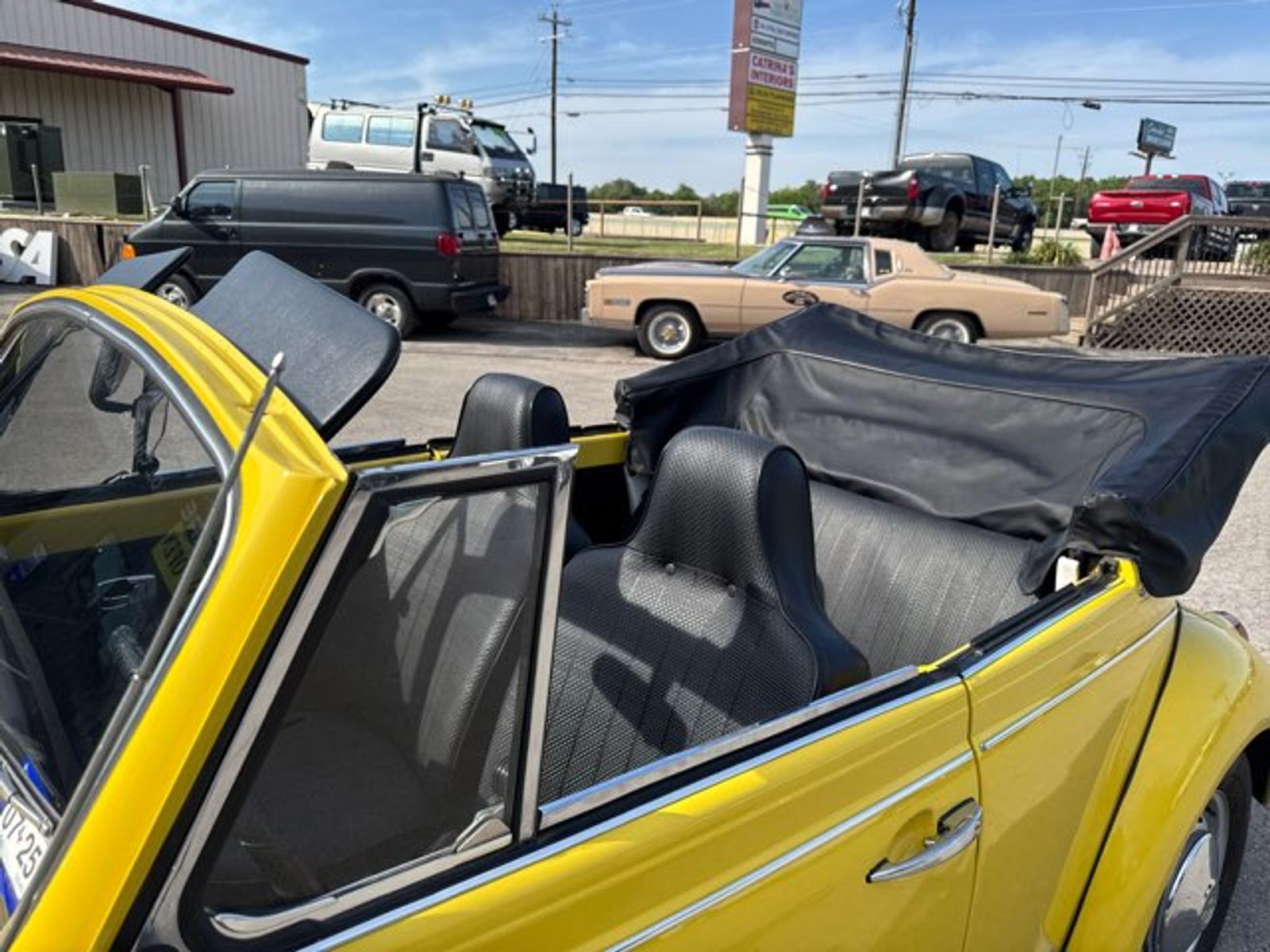 Volkswagen-Beetle-Classic-1971-Convertible-4