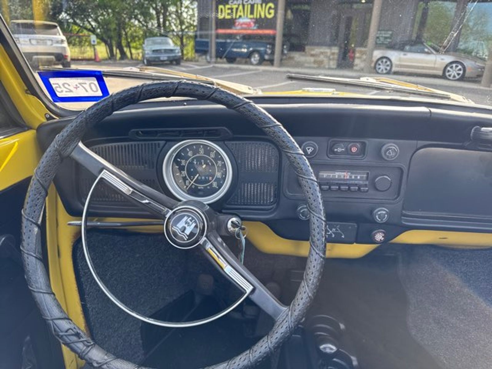 Volkswagen-Beetle-Classic-1971-Convertible-7