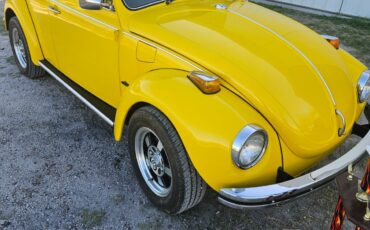 Volkswagen-Beetle-Classic-1972-Convertible-2