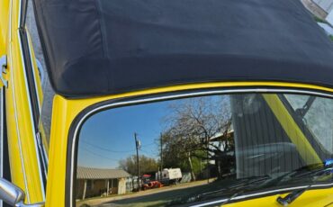 Volkswagen-Beetle-Classic-1972-Convertible-8