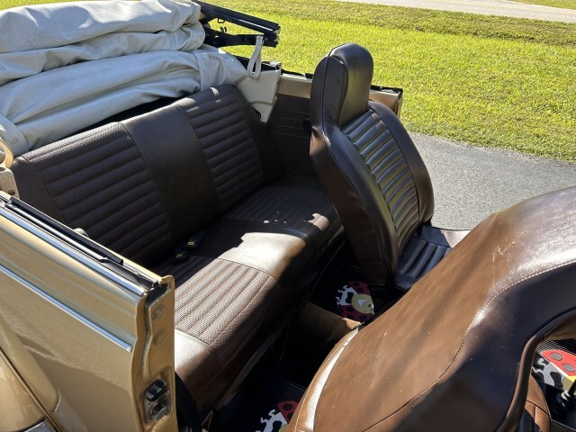 Volkswagen-Beetle-Classic-1974-Convertible-16