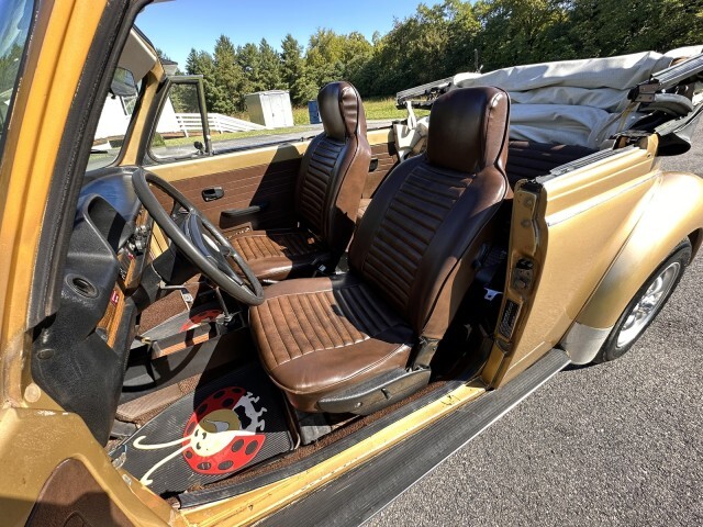 Volkswagen-Beetle-Classic-1974-Convertible-22