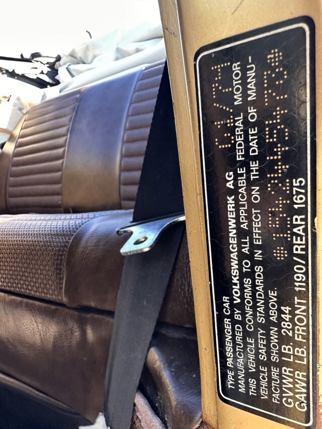 Volkswagen-Beetle-Classic-1974-Convertible-23