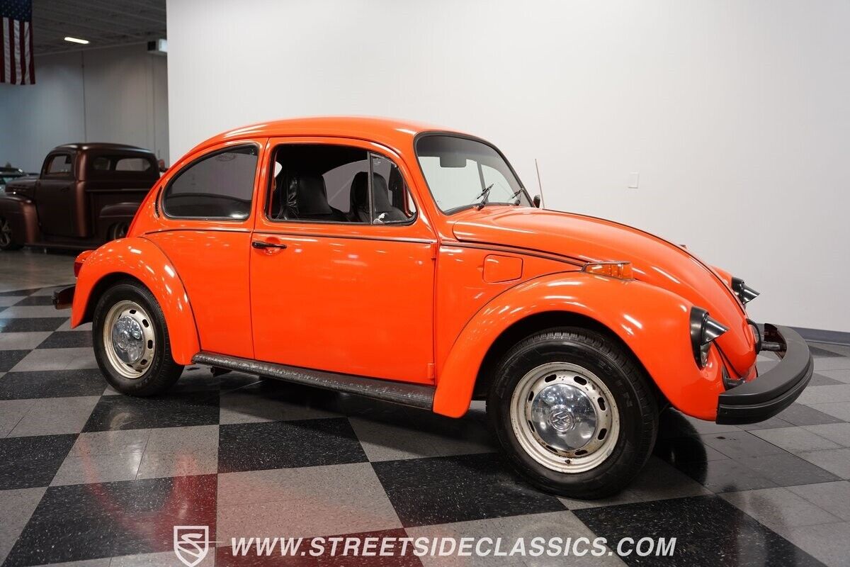 Volkswagen-Beetle-Classic-1974-Coupe-16