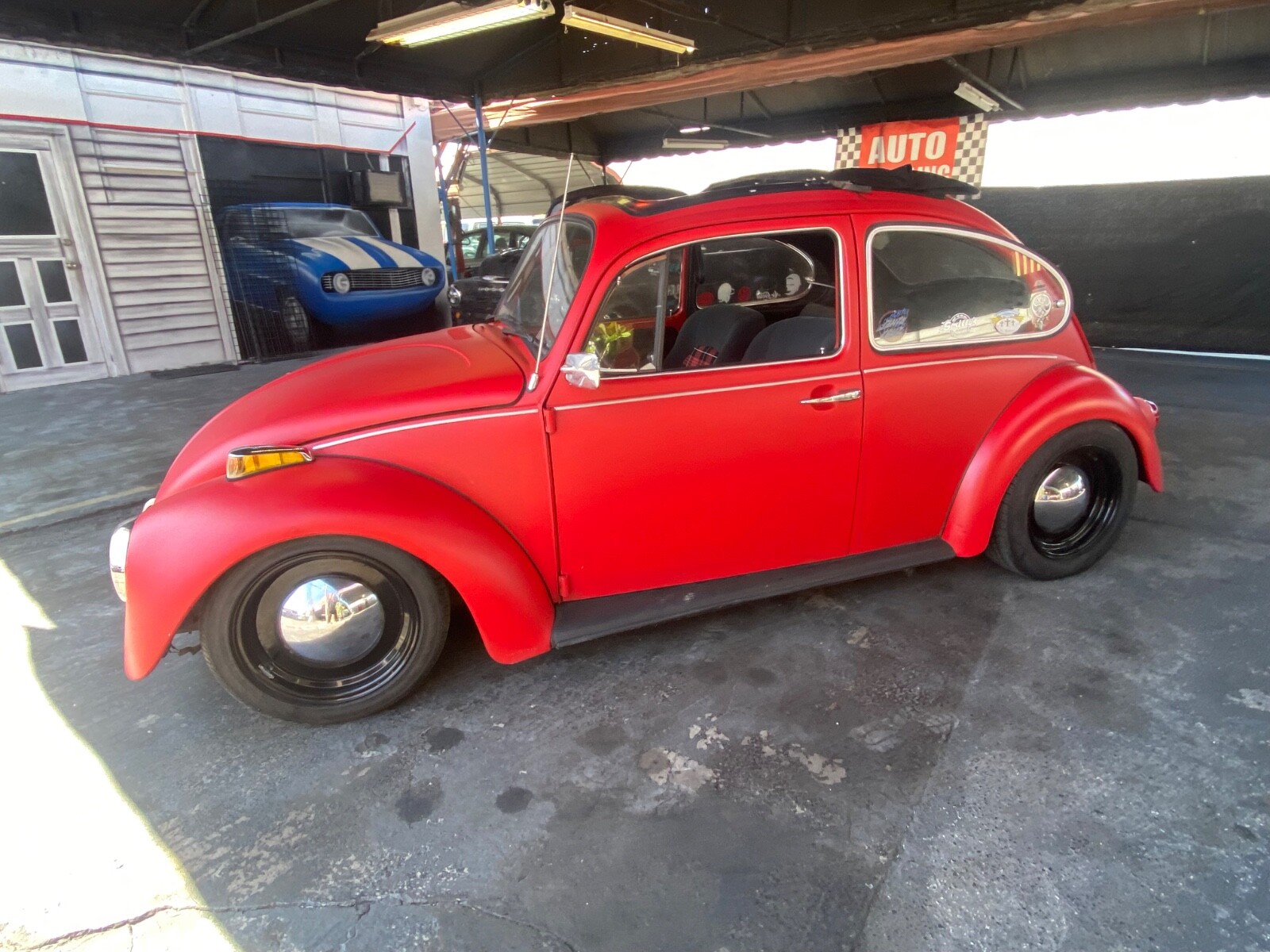 Volkswagen-Beetle-Classic-1974-Coupe-16