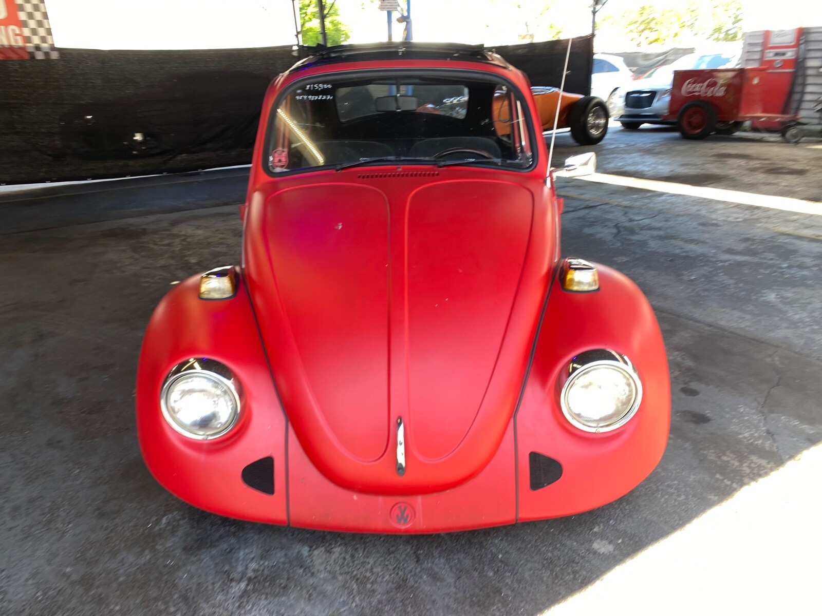 Volkswagen-Beetle-Classic-1974-Coupe-18