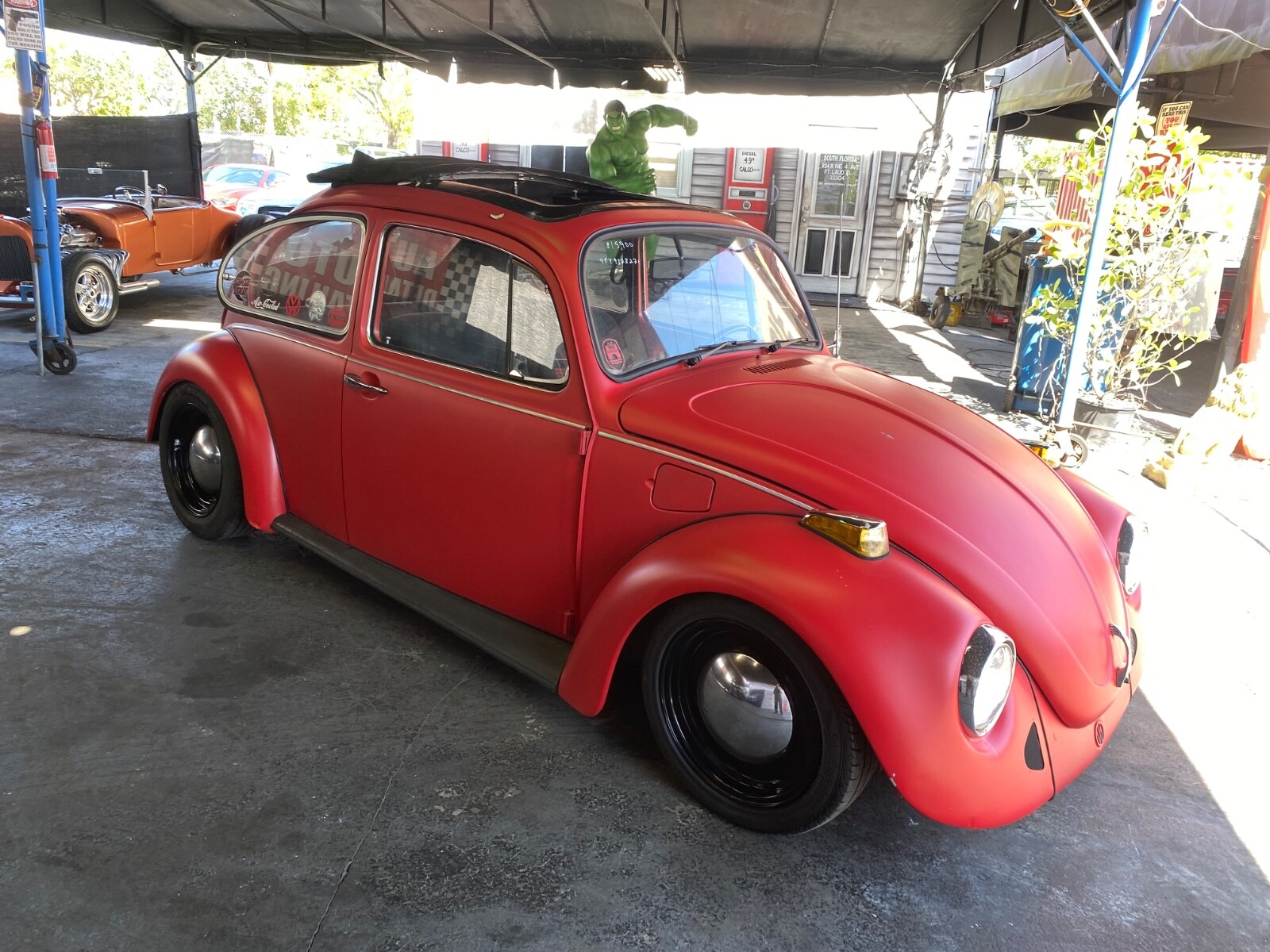 Volkswagen-Beetle-Classic-1974-Coupe-22